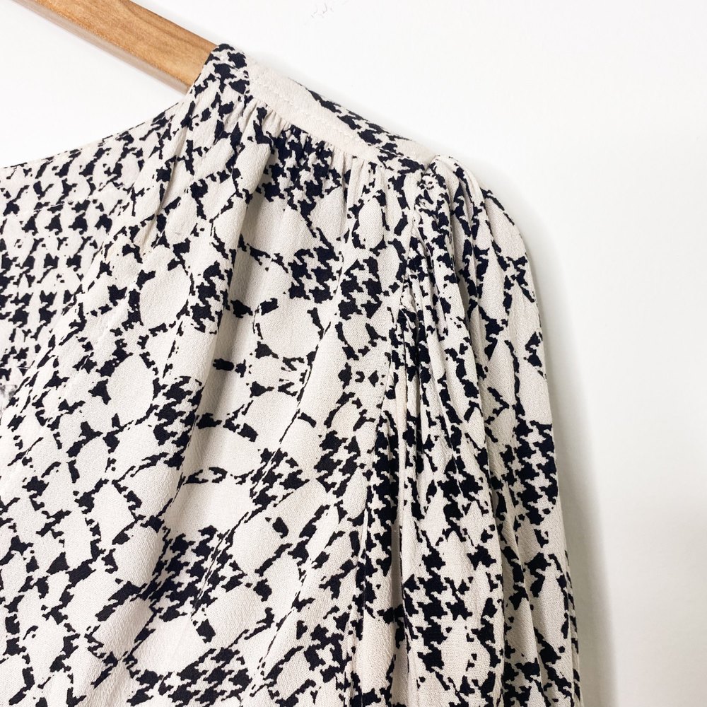 Free People Black and White Snakeskin Pattern Sweet On You Blouse - Picture 4 of 9